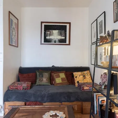 Charming Atypical Design Apt Close To Nation Apartment Paris