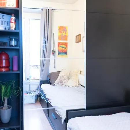 Charming Atypical Design Apt Close To Nation *
